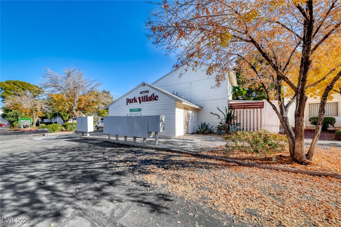 4770 Topaz Street 46 Las Vegas NV 89121