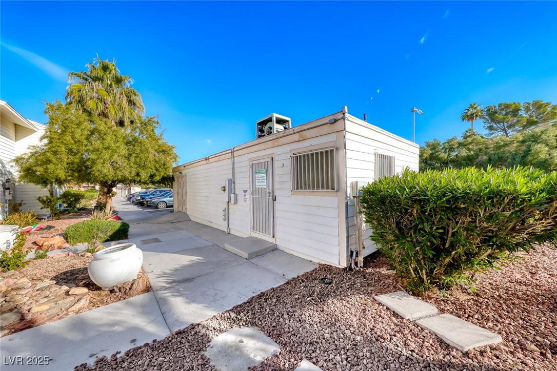 4770 Topaz Street 46 Las Vegas NV 89121