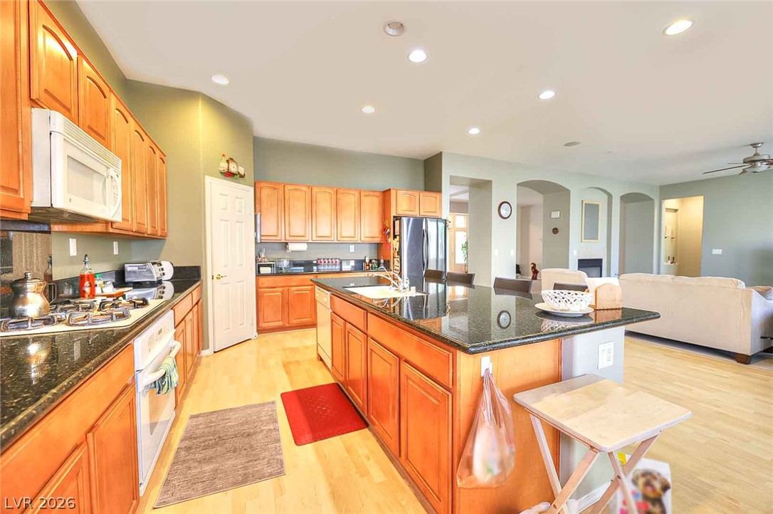 6536 Black Oaks Street North Las Vegas NV 89084