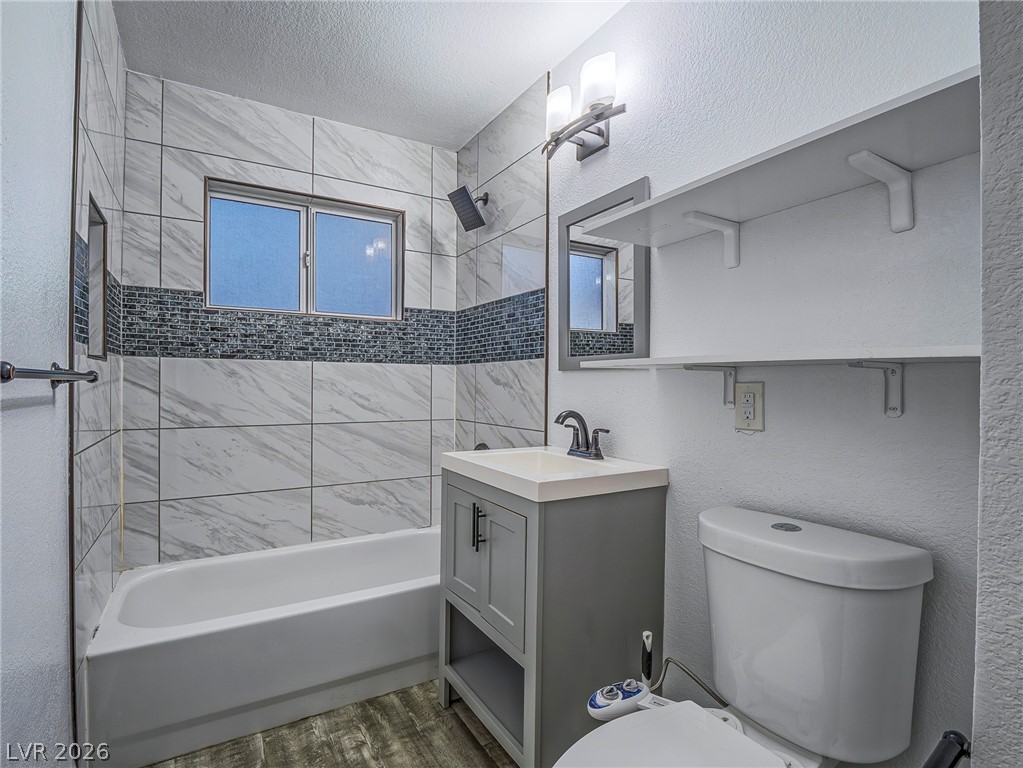 5320 Holmby Avenue Las Vegas NV 89146