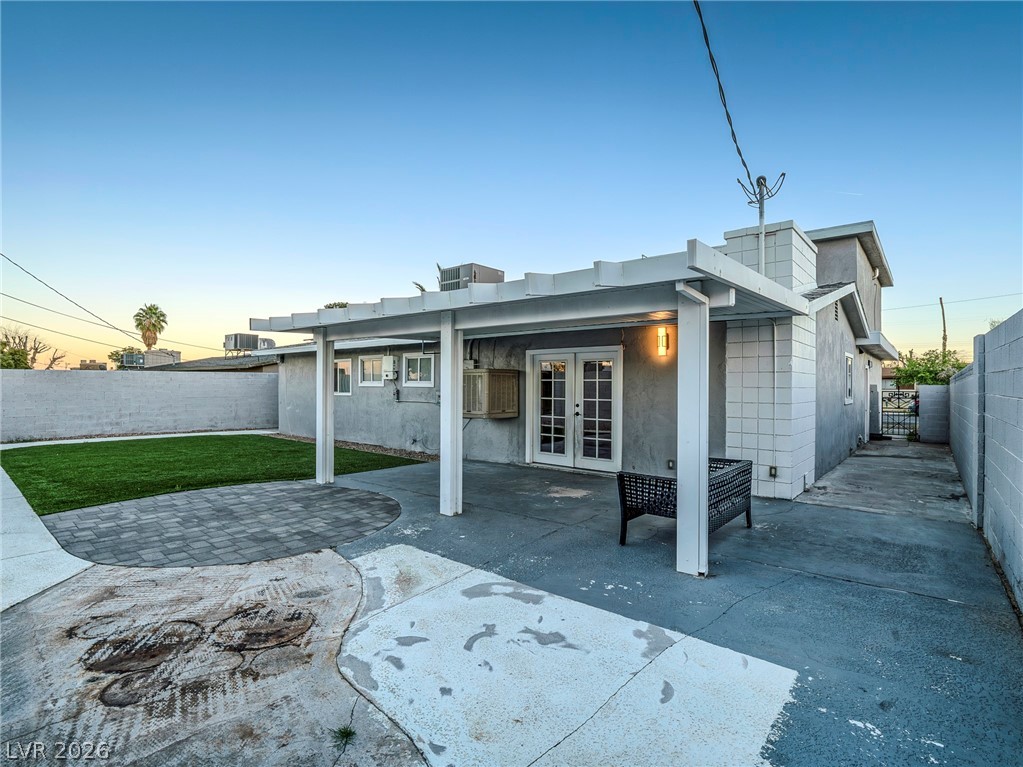 5320 Holmby Avenue Las Vegas NV 89146