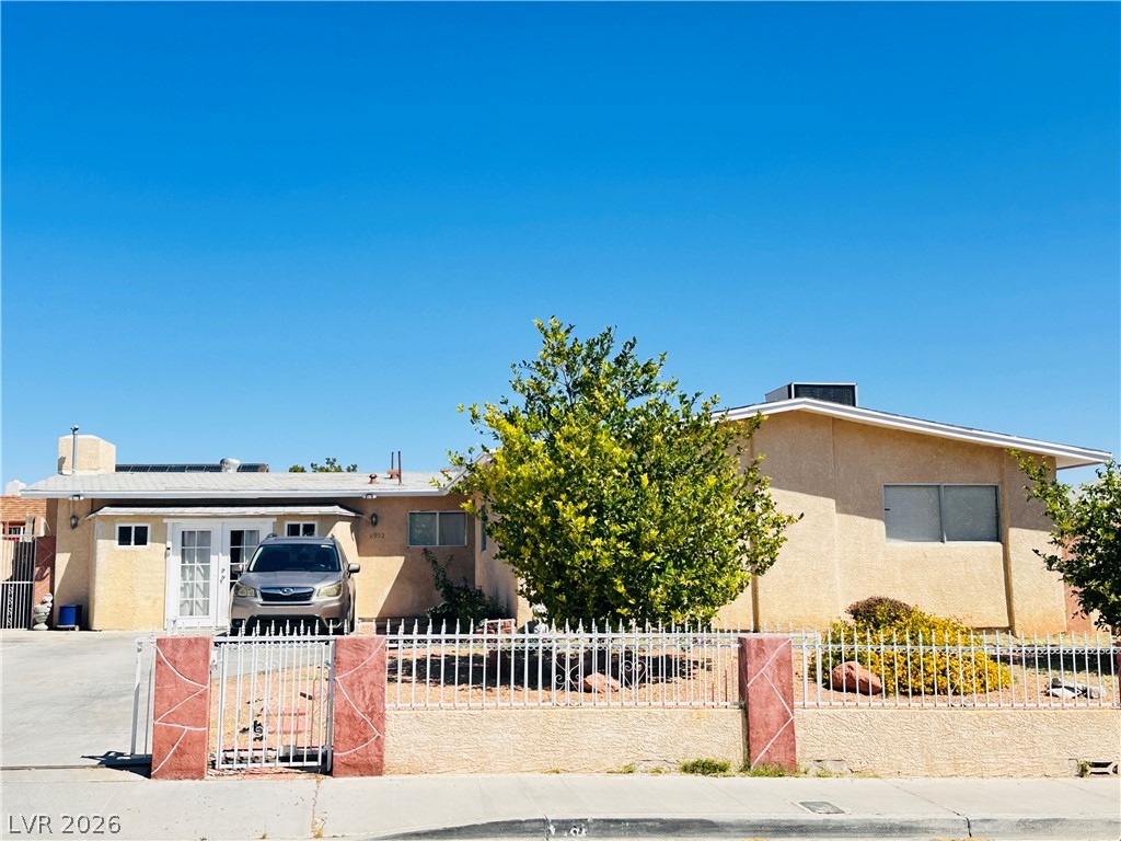 6952 Peggy Drive Las Vegas NV 89145