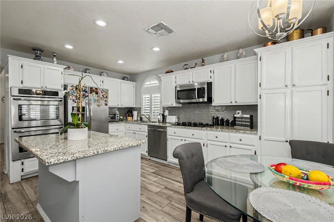 9824 Cactus View Avenue Las Vegas NV 89117