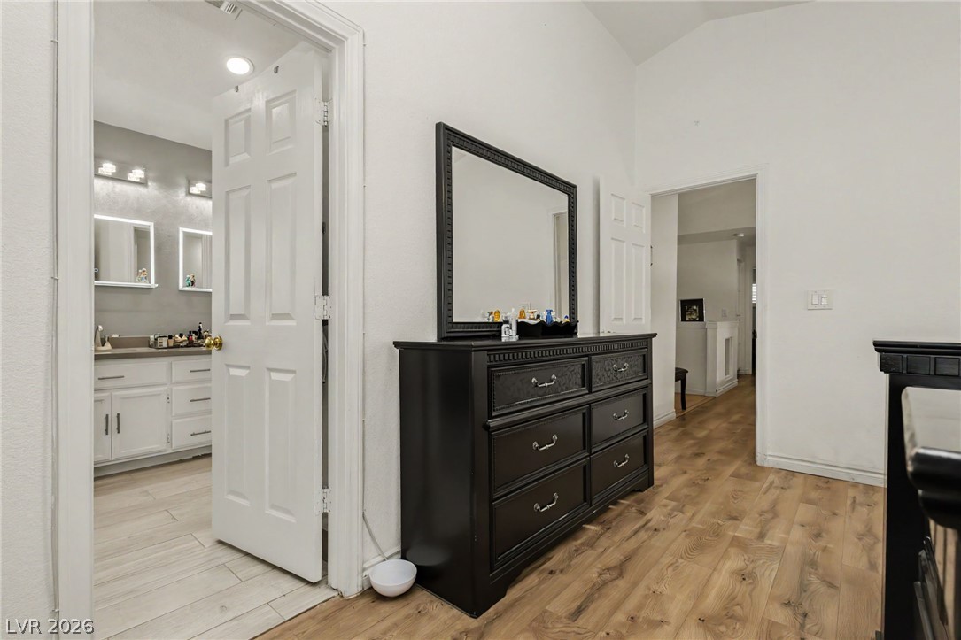 9824 Cactus View Avenue Las Vegas NV 89117