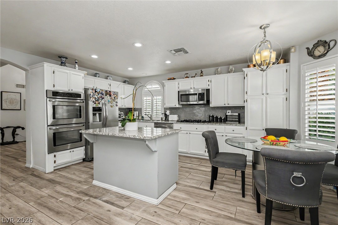 9824 Cactus View Avenue Las Vegas NV 89117