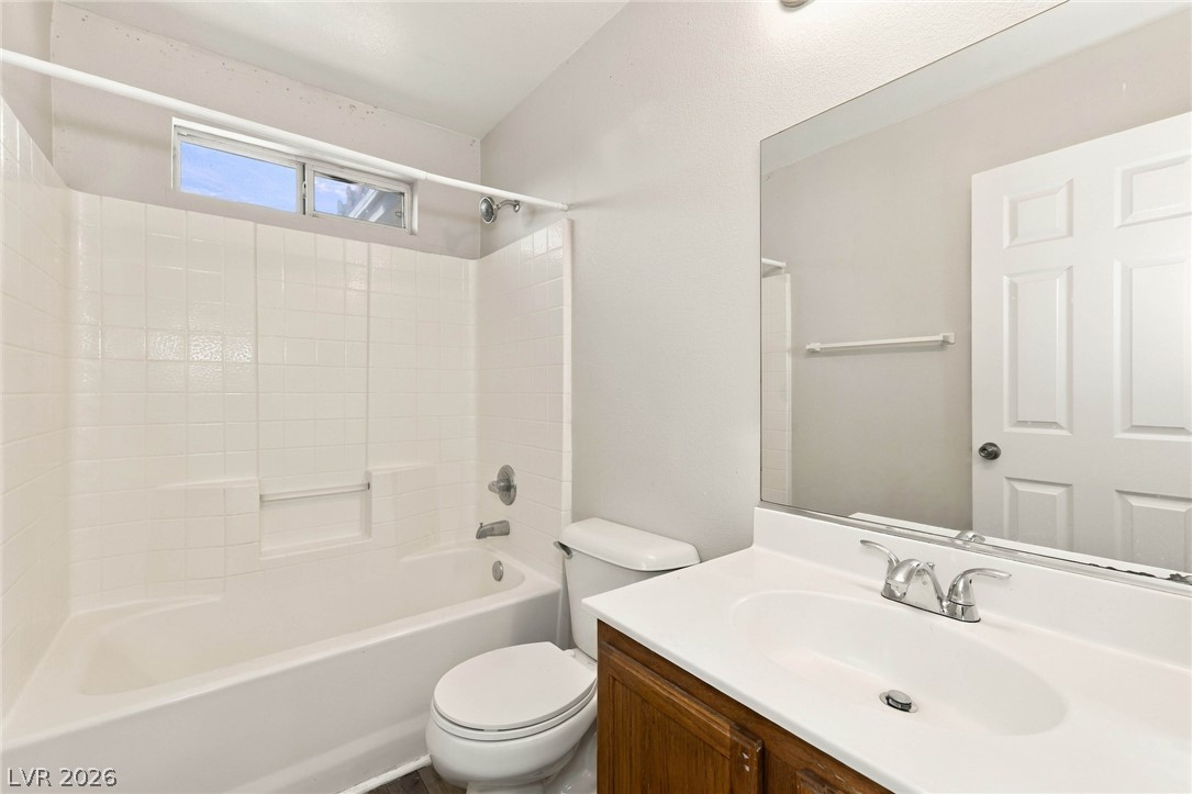 6332 Pronghorn Ridge Avenue Las Vegas NV 89122