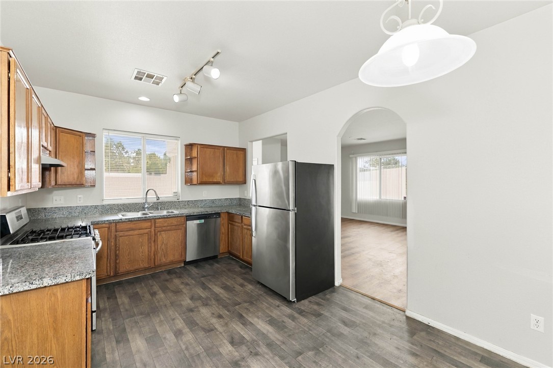 6332 Pronghorn Ridge Avenue Las Vegas NV 89122