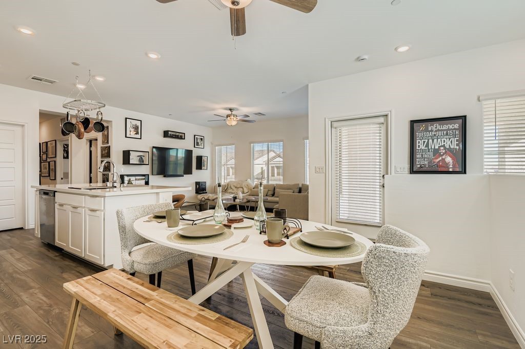 275 Callen Falls Avenue 2125 Henderson NV 89011