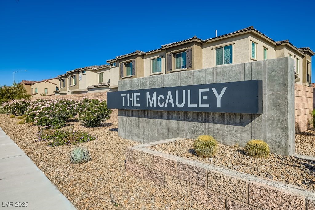 275 Callen Falls Avenue 2125 Henderson NV 89011