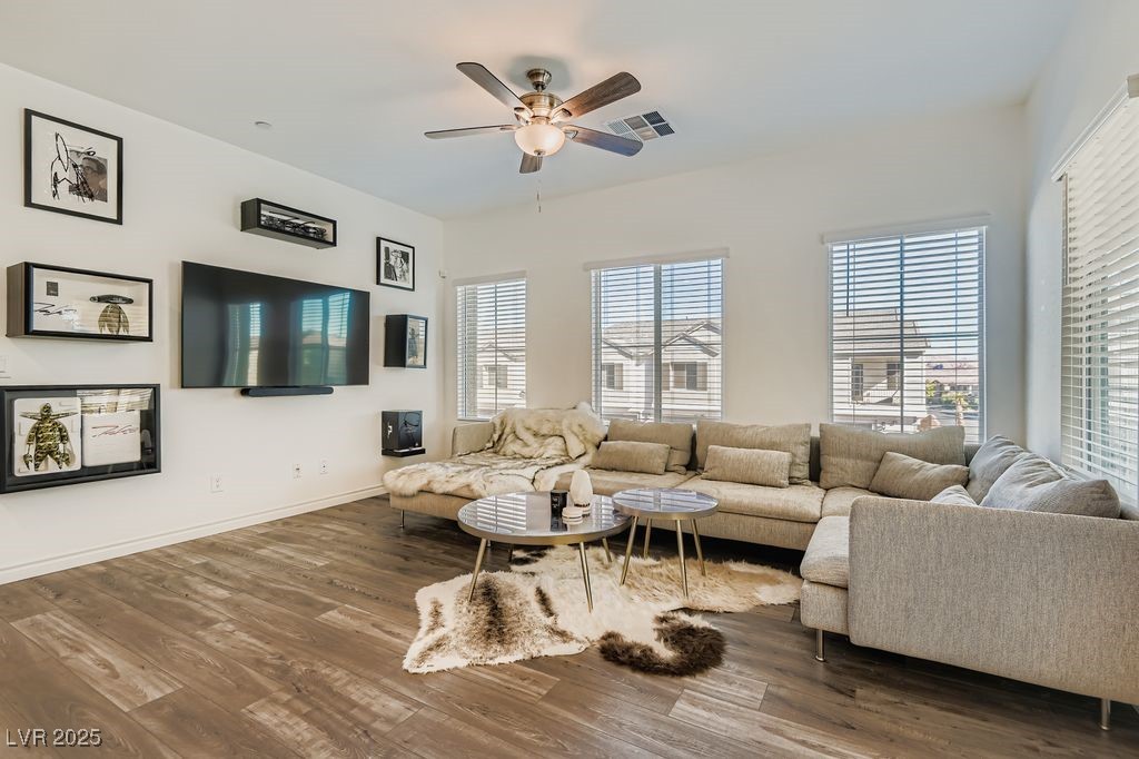 275 Callen Falls Avenue 2125 Henderson NV 89011
