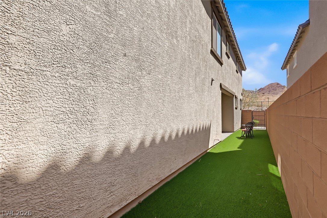 1347 Cerulean Avenue Henderson NV 89002
