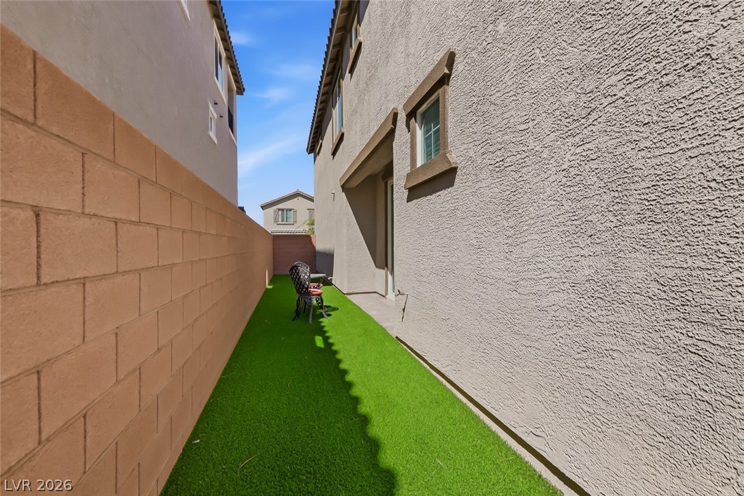 1347 Cerulean Avenue Henderson NV 89002