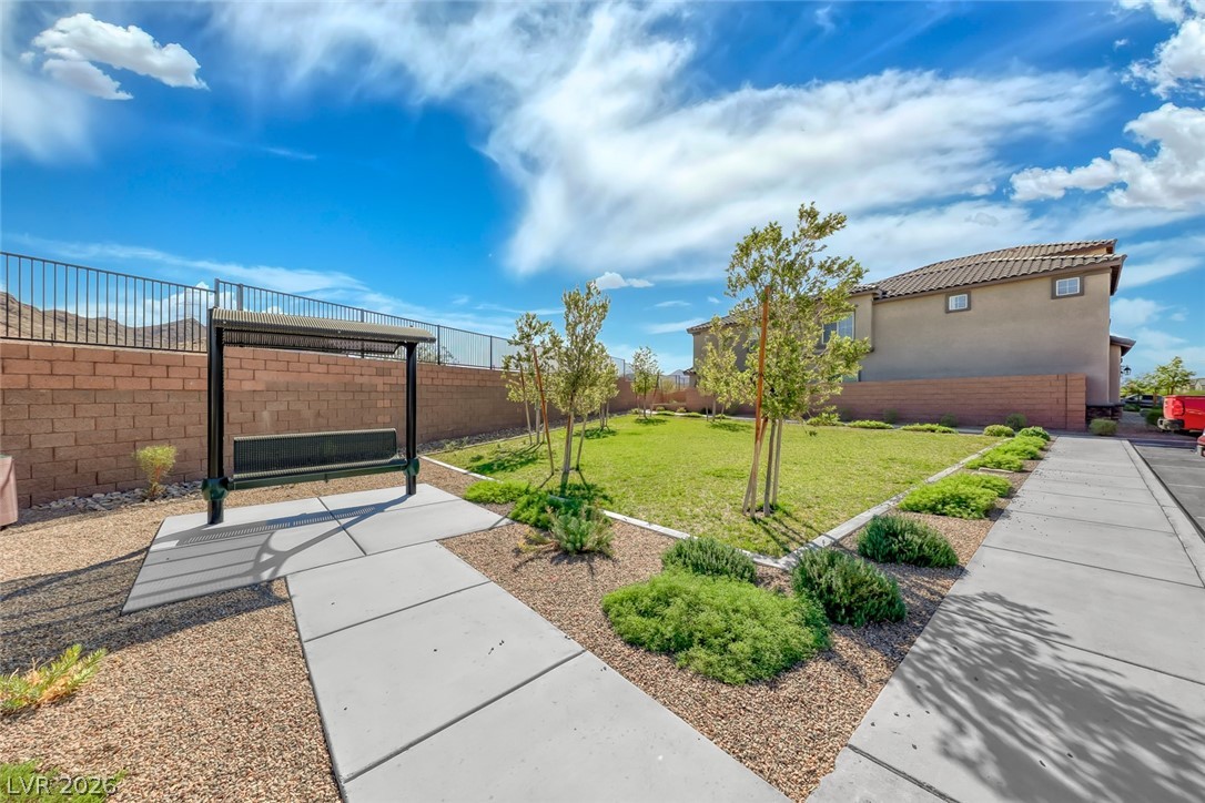 1347 Cerulean Avenue Henderson NV 89002