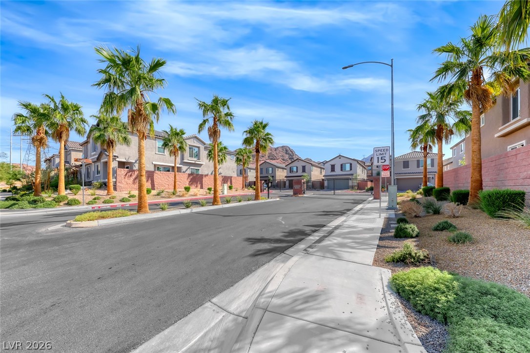 1347 Cerulean Avenue Henderson NV 89002