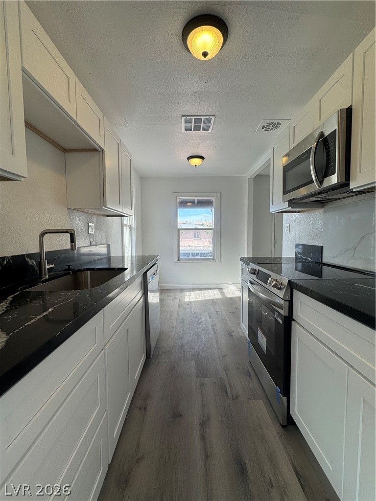 2106 Stewart Avenue Las Vegas NV 89101