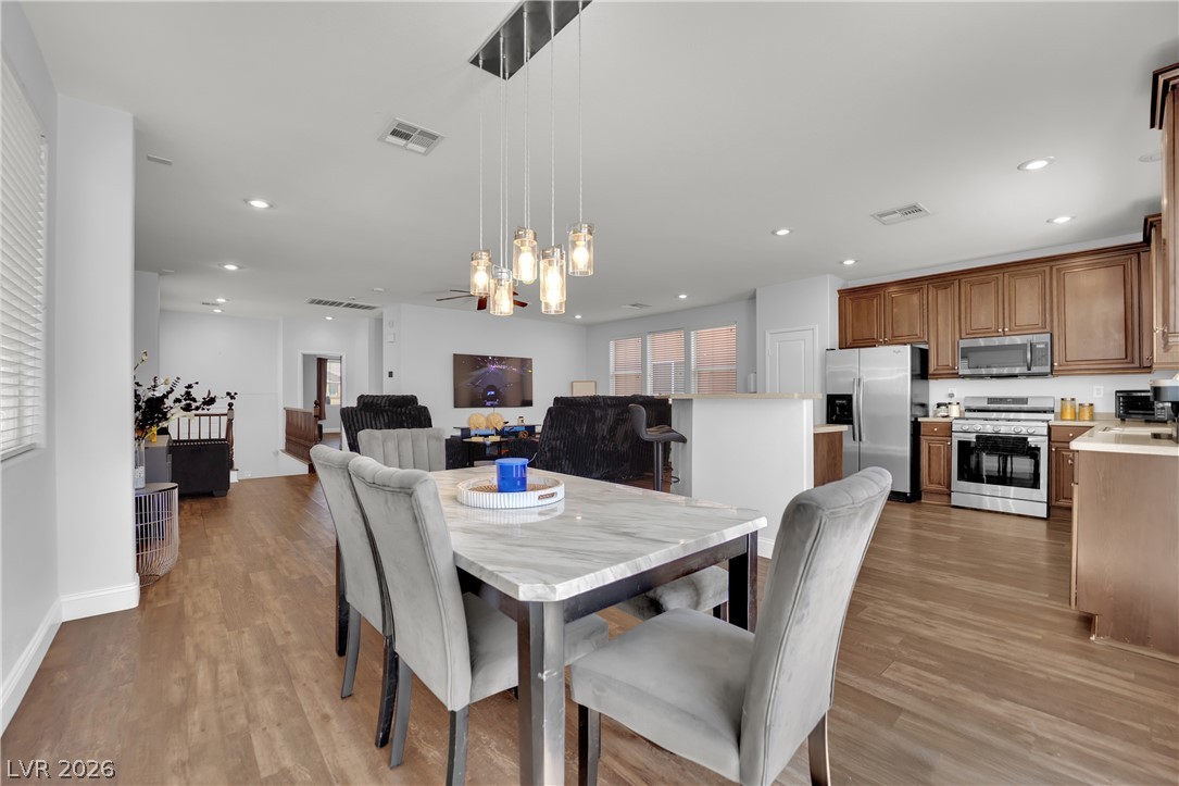 265 Morning Crest Avenue Las Vegas NV 89183