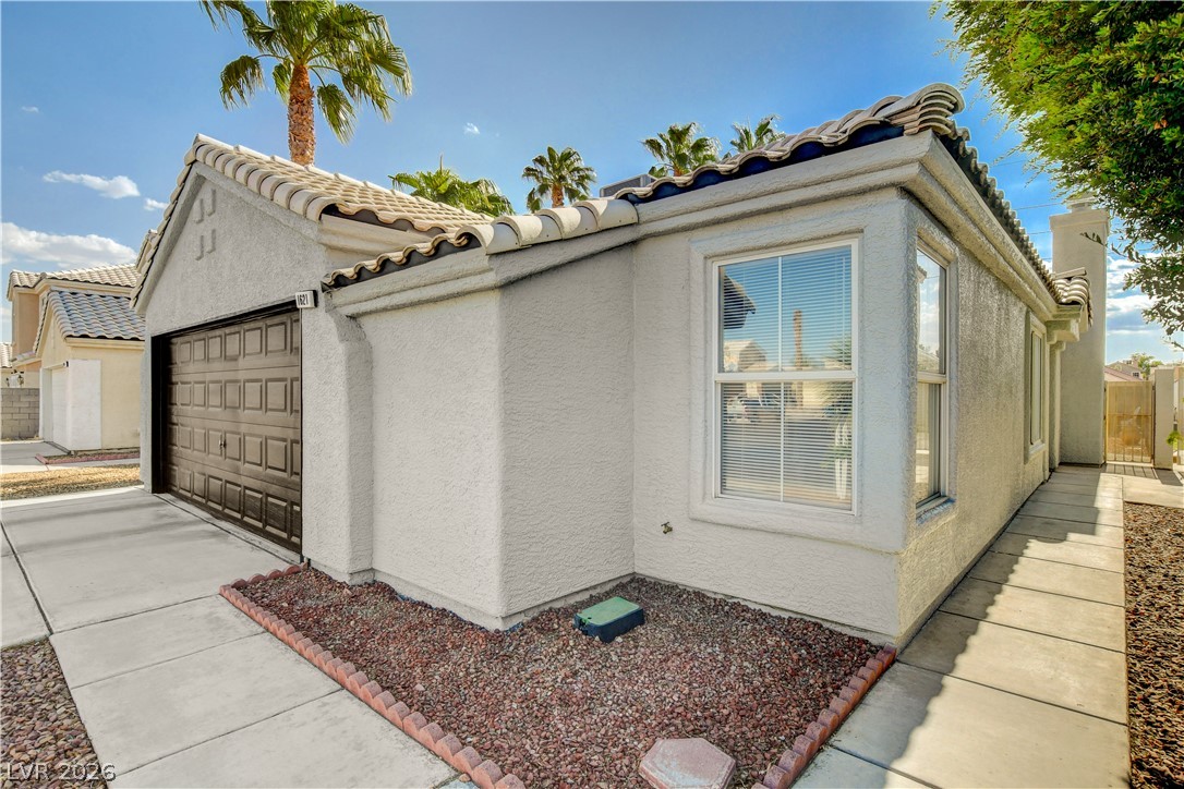 1621 Raspberry Hill Road Las Vegas NV 89142