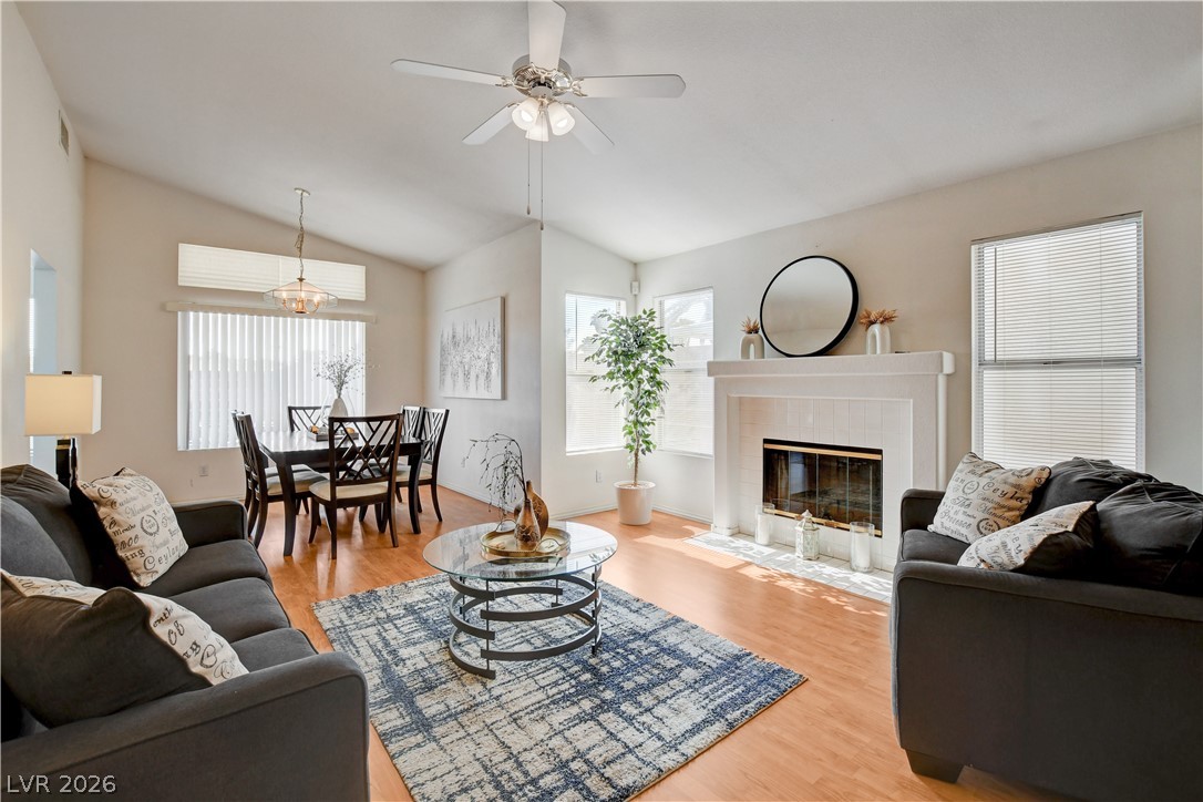 1621 Raspberry Hill Road Las Vegas NV 89142