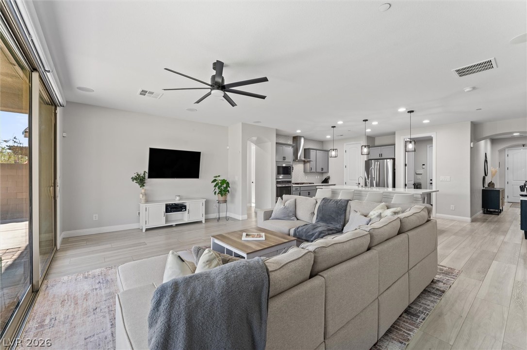 1061 Barby Springs Avenue Henderson NV 89014