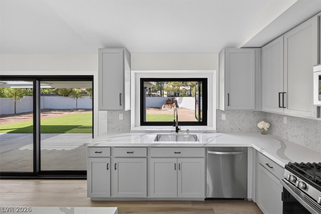 3204 Crescent Run Court Las Vegas NV 89117