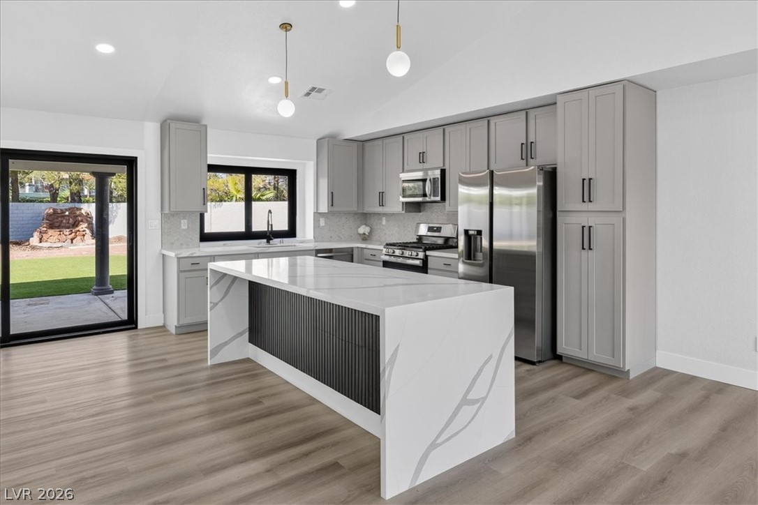 3204 Crescent Run Court Las Vegas NV 89117