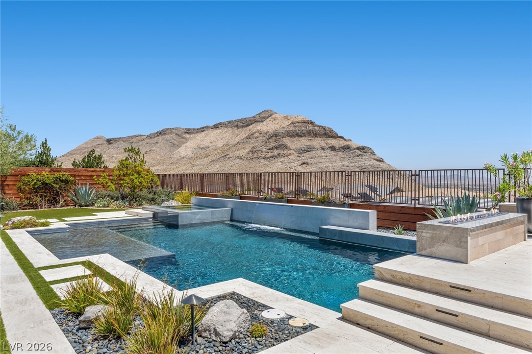 3084 The Peaks Lane Las Vegas NV 89138