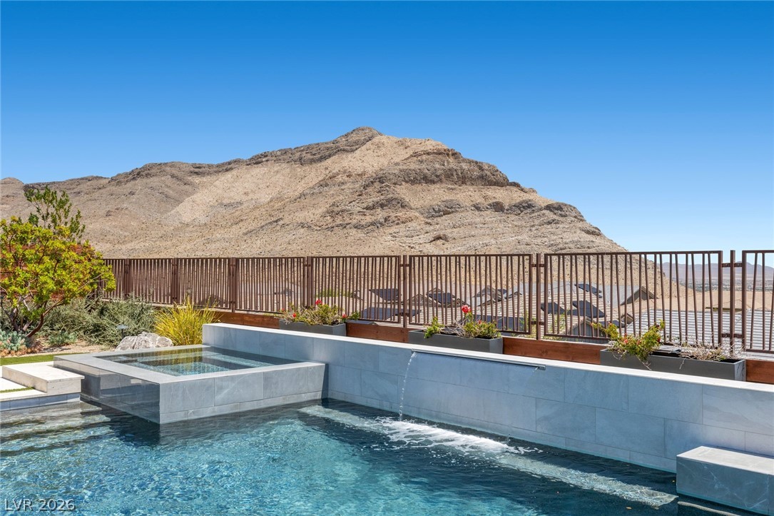 3084 The Peaks Lane Las Vegas NV 89138