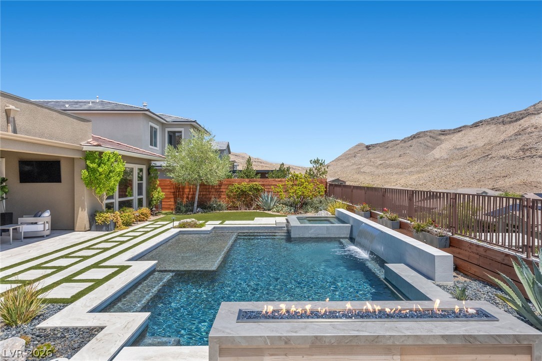 3084 The Peaks Lane Las Vegas NV 89138