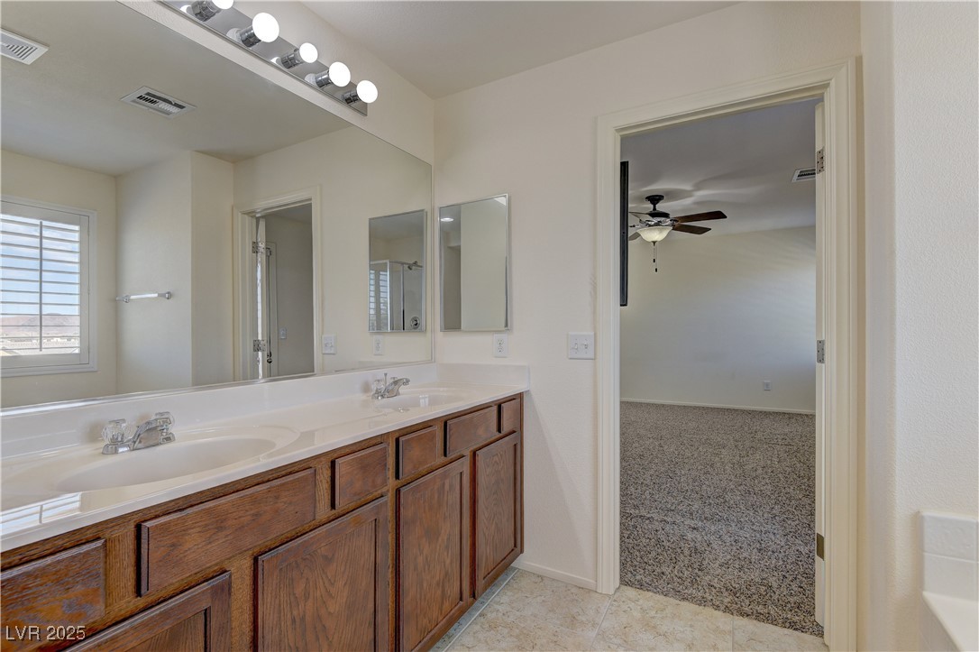 952 Crescent Falls Street Henderson NV 89011