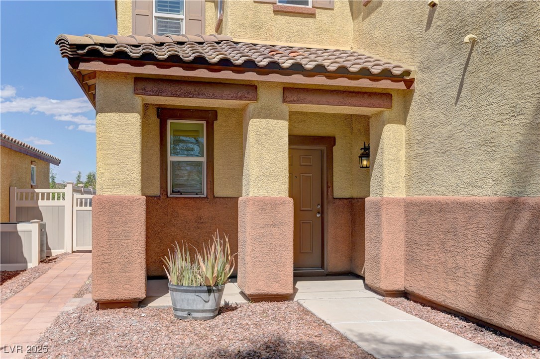 952 Crescent Falls Street Henderson NV 89011