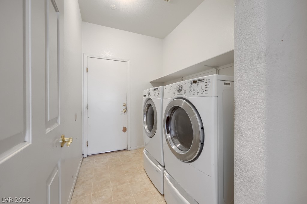 1991 Songbird Court Henderson NV 89012