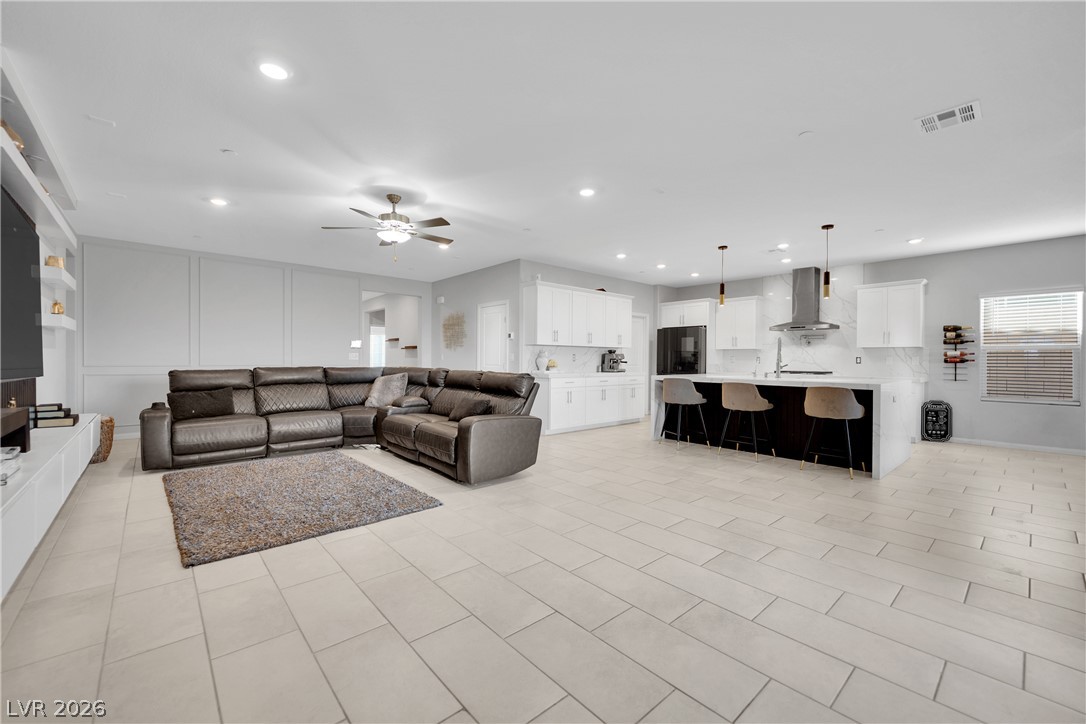 10160 Sequoia Falls Place Las Vegas NV 89149
