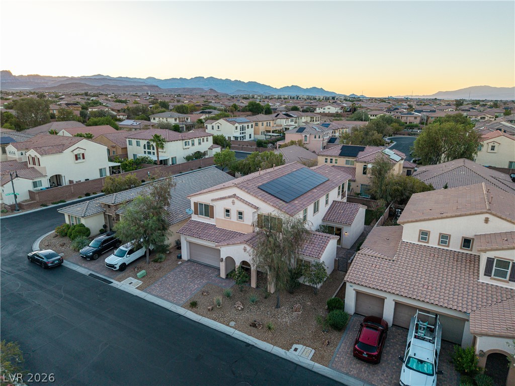 7878 Brianna Cheerful Avenue Las Vegas NV 89178