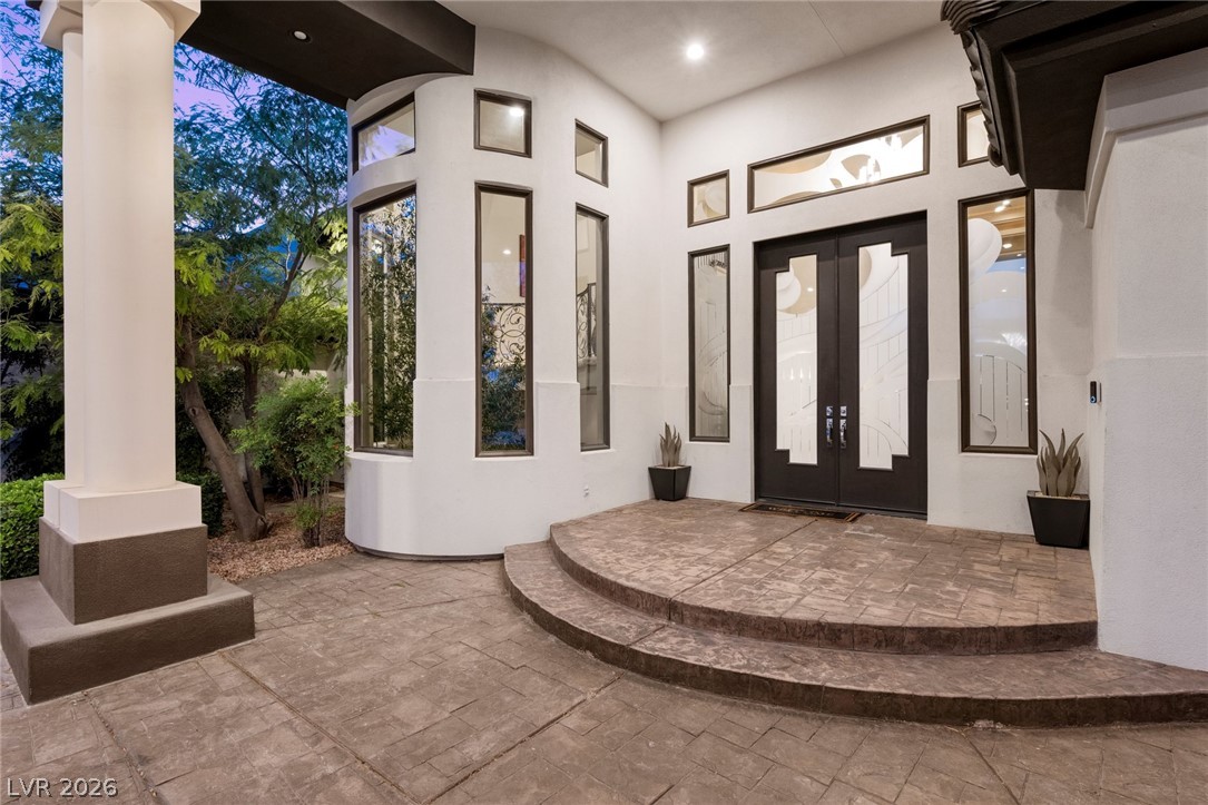 9708 Winter Palace Drive Las Vegas NV 89145