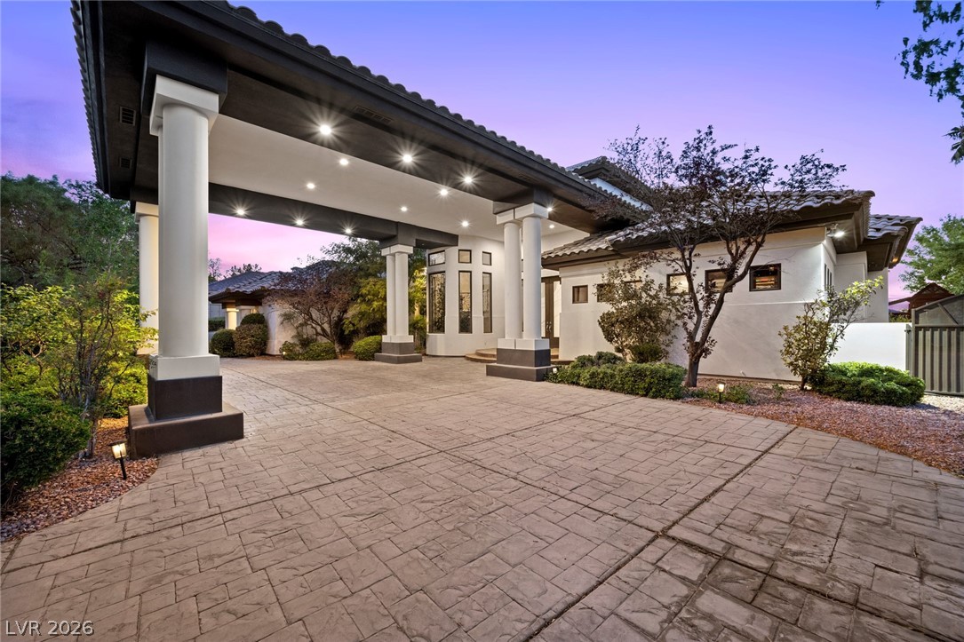 9708 Winter Palace Drive Las Vegas NV 89145