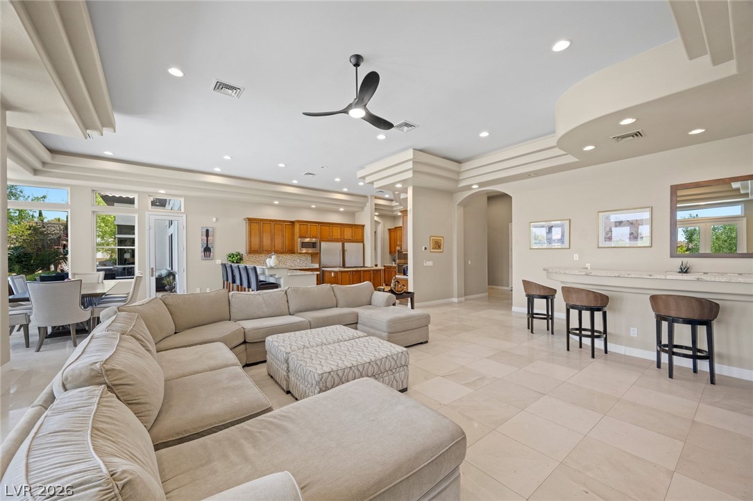 9708 Winter Palace Drive Las Vegas NV 89145