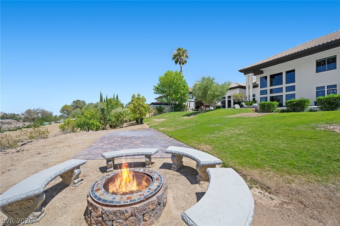 9708 Winter Palace Drive Las Vegas NV 89145