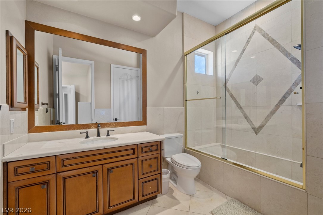 9708 Winter Palace Drive Las Vegas NV 89145