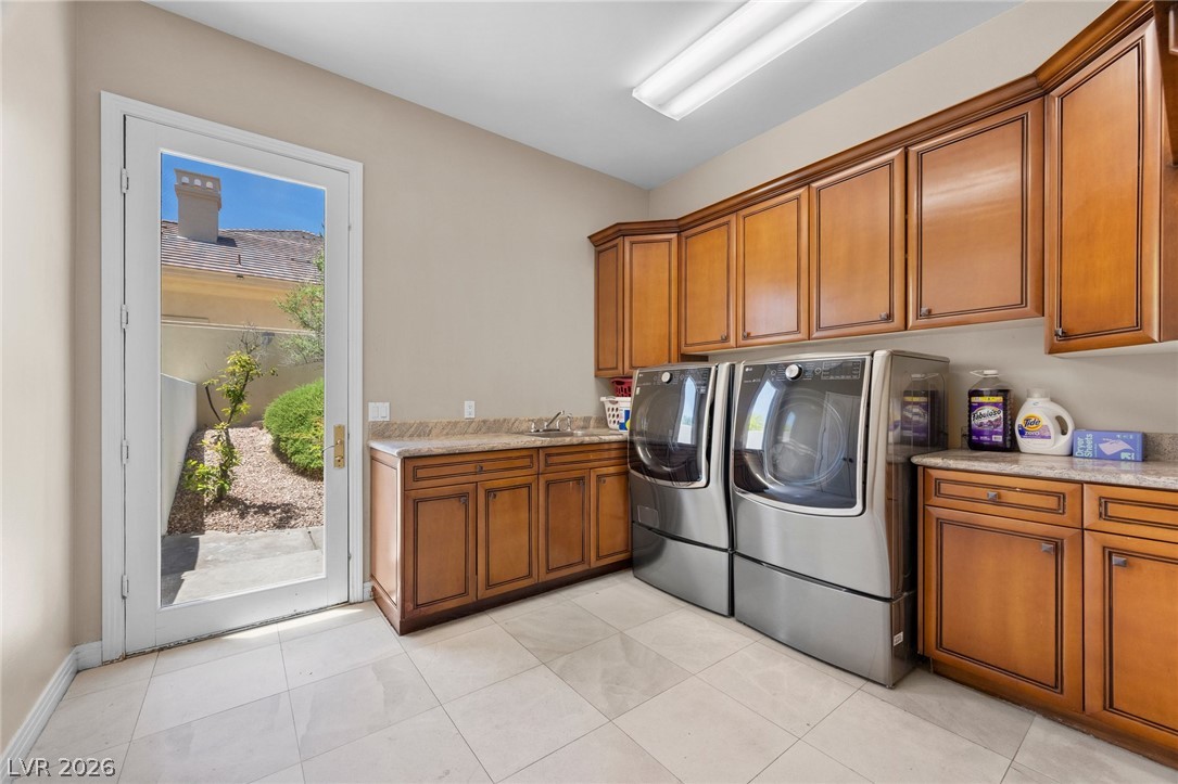 9708 Winter Palace Drive Las Vegas NV 89145