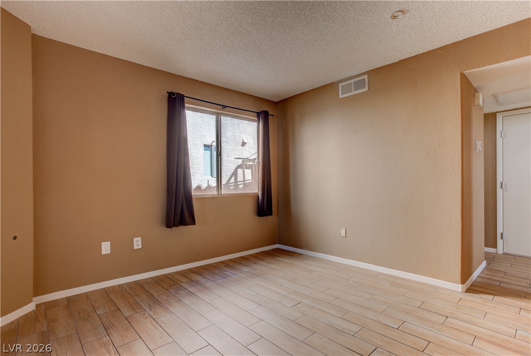 4140 Compass Rose Way Las Vegas NV 89108