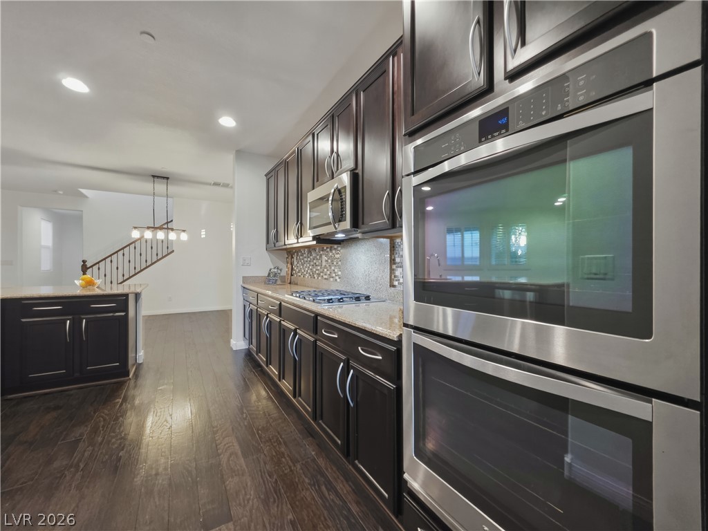 2064 Thames View Street Henderson NV 89044