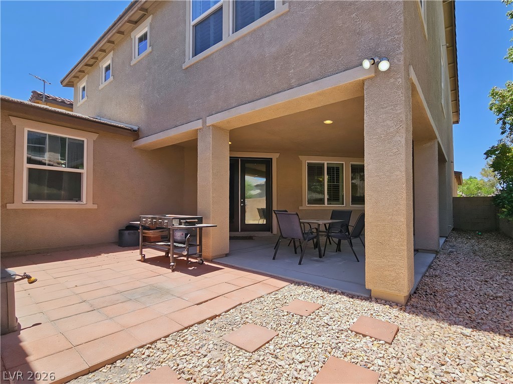 2064 Thames View Street Henderson NV 89044