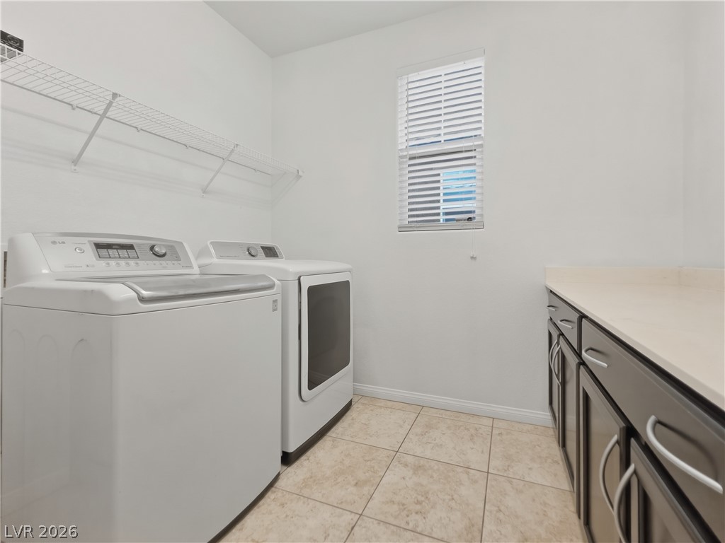 2064 Thames View Street Henderson NV 89044