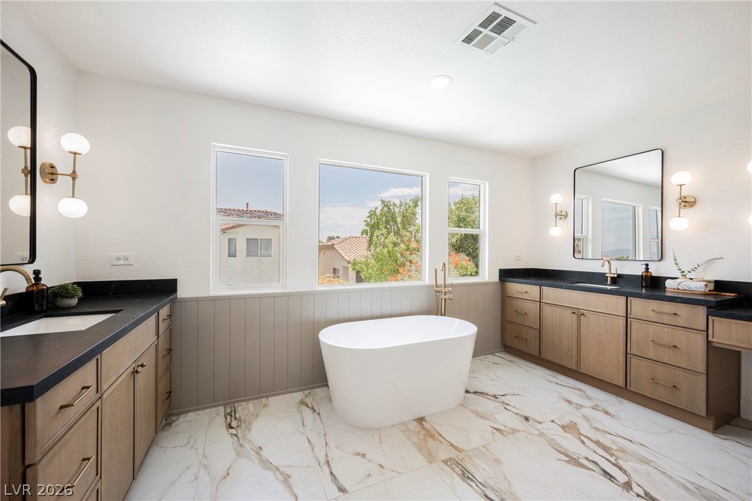 9369 Thunder Basin Avenue Las Vegas NV 89149