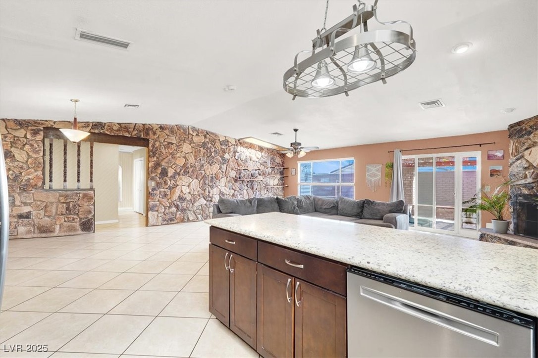 4596 Eureka Street Las Vegas NV 89103