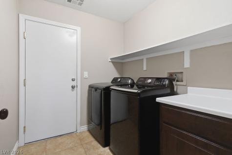 10232 Punch Bowl Falls Court Las Vegas NV 89131