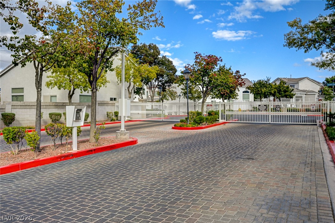 10331 Adams Chase Street Las Vegas NV 89183