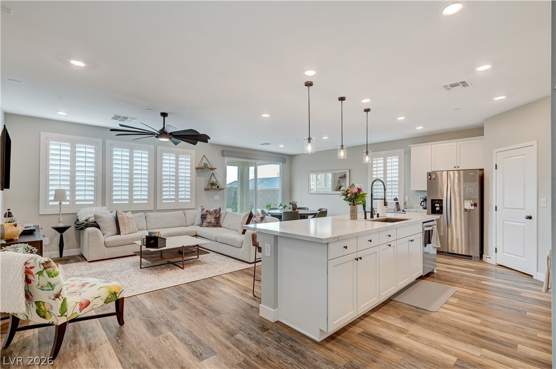 2571 Boboviste Street Henderson NV 89044