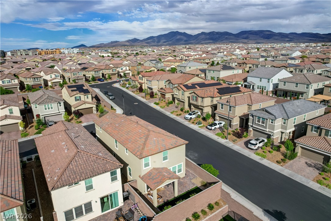 2571 Boboviste Street Henderson NV 89044