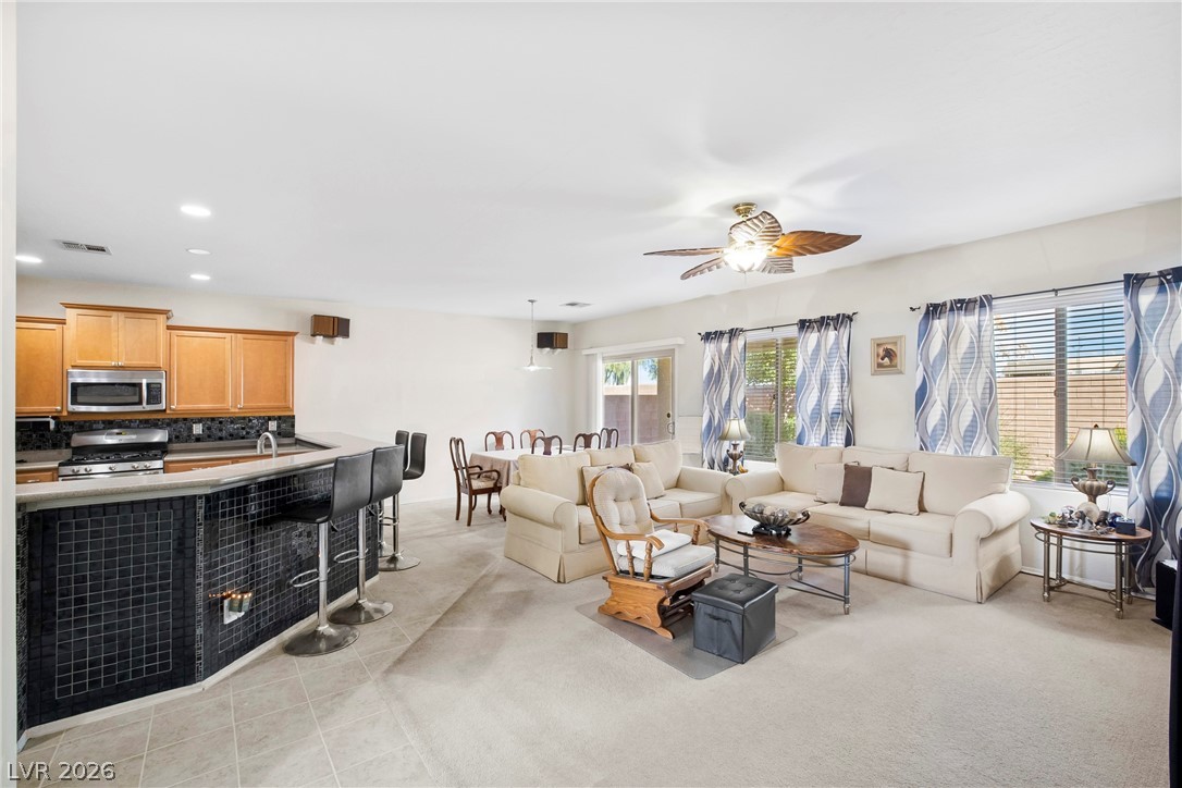 6168 Forest Pony Avenue Las Vegas NV 89122